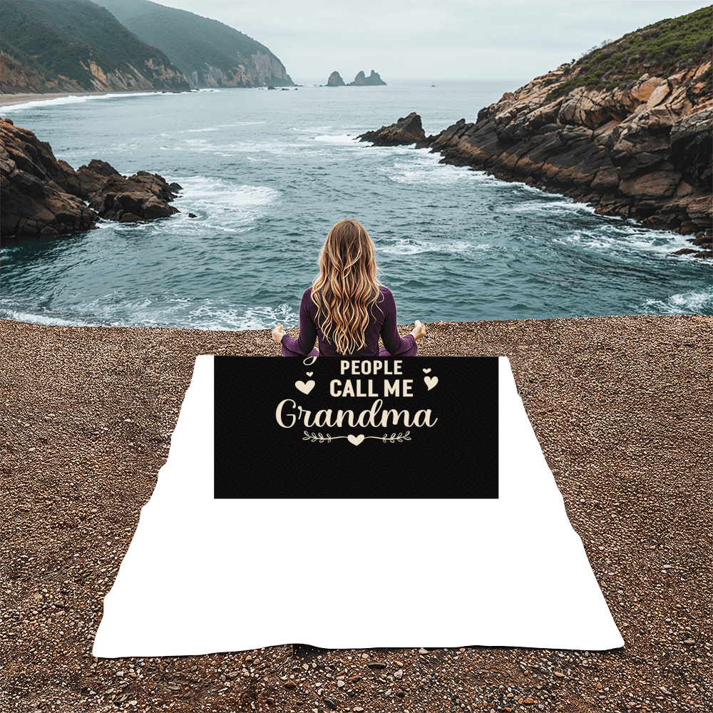 My Favorite People Call Me Grandma – Coral Fleece Blanket